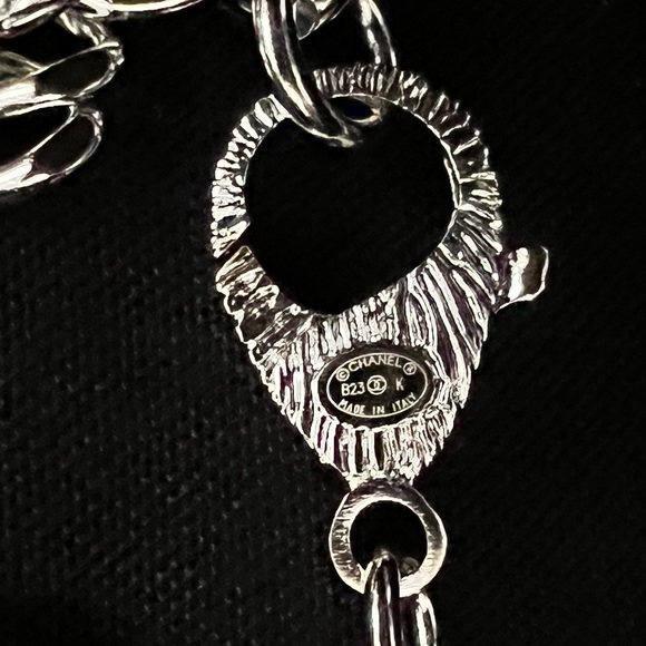 CHANEL Authentic Costume Jewelry Casual Style Chain Party Style Office Style NIB - Picture 7 of 17